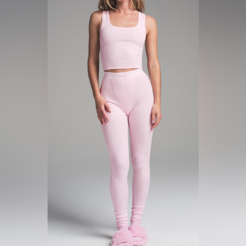 #211” SKIMS Women's IRIS MICA LOUNGE leggings - Picture 1 of 7